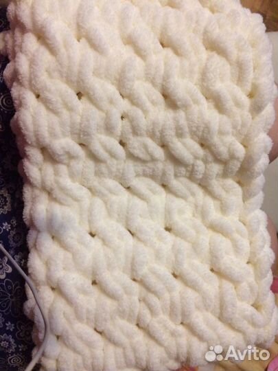 Снуды, шарфы,шапки,пледы,одеяла