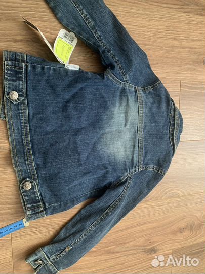 Куртка джинсовпя на девочку