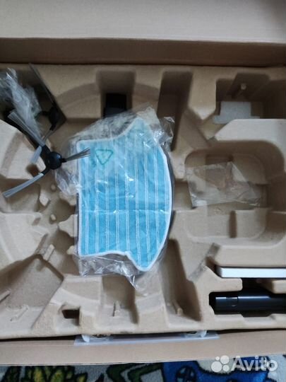 Робот пылесос