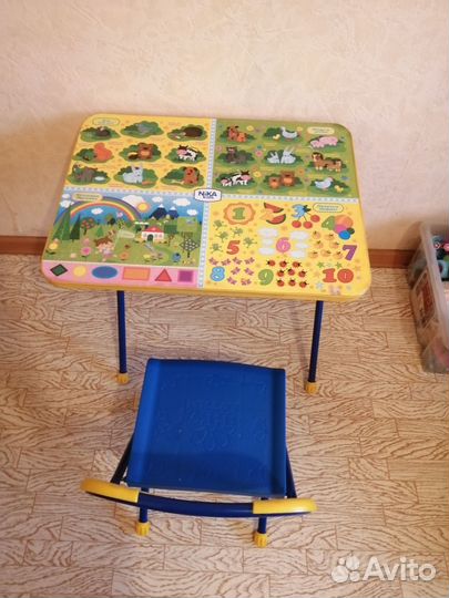 Продам детский набор (столик и стул)
