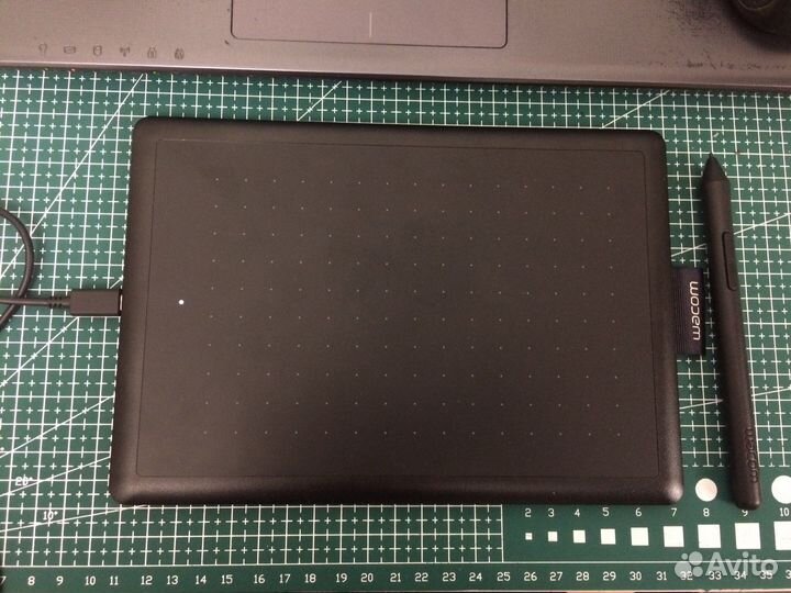 Графический планшет wacom one