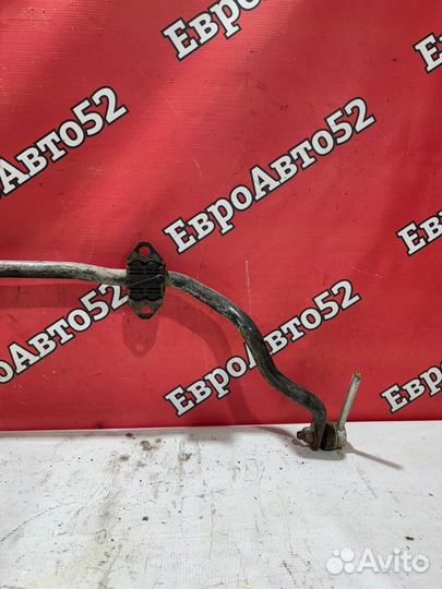 Стабилизатор поперечной устойчивости передний