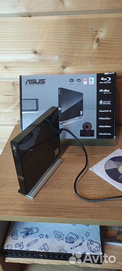 Blu ray привод Asus