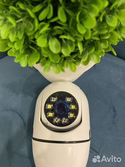 Камера видеонаблюдения wifi лампочка V380PRO новая