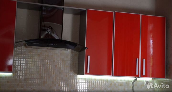 Умная подсветка мебели и гарнитура реагирующая на