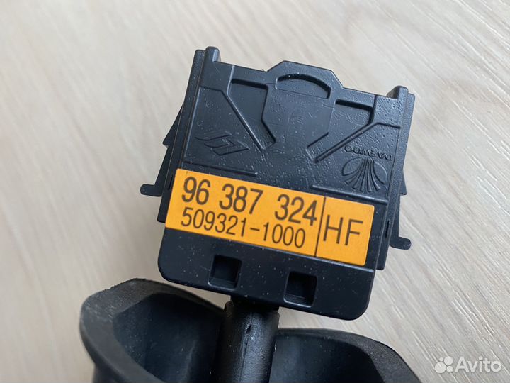 Переключатель подрулевой Chevrolet Lacetti GM