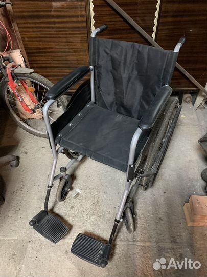 Коляска инвалидная
