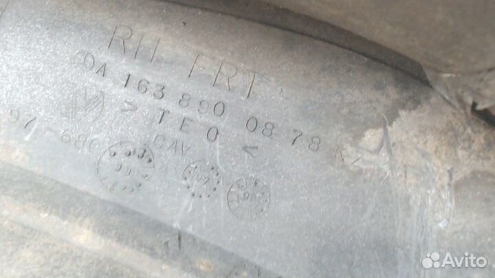 Брызговик Mercedes ML W163, 2005