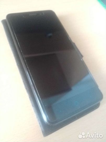 Телефон ZTE Blade X3
