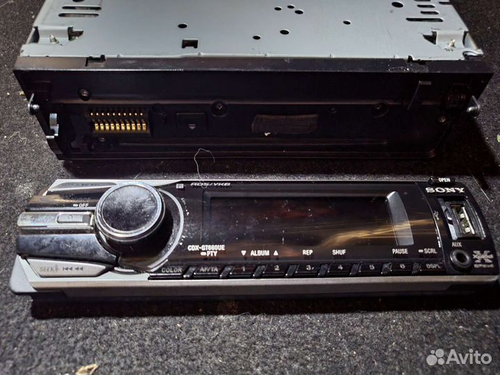 Автомагнитола Sony gt660ue