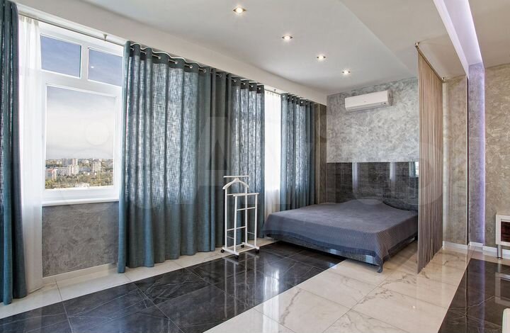 Квартира-студия, 75 м², 8/9 эт.