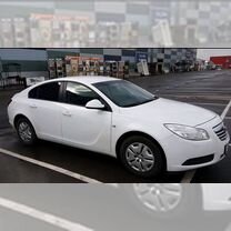 Opel Insignia 1.8 MT, 2013, 126 000 км, с пробегом, цена 899 999 руб.