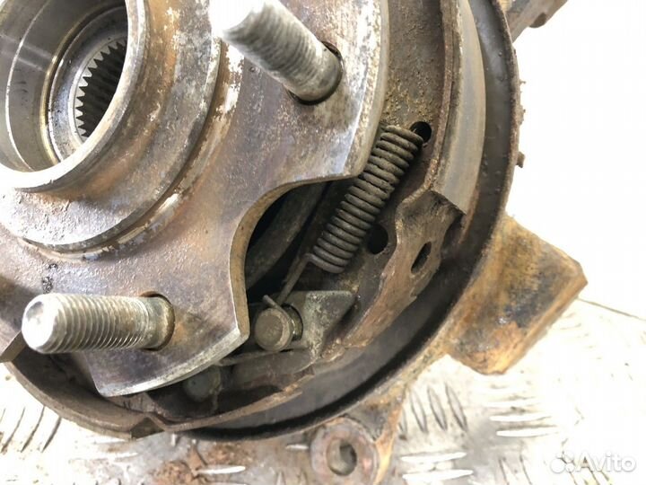 Кулак поворотный задний левый L