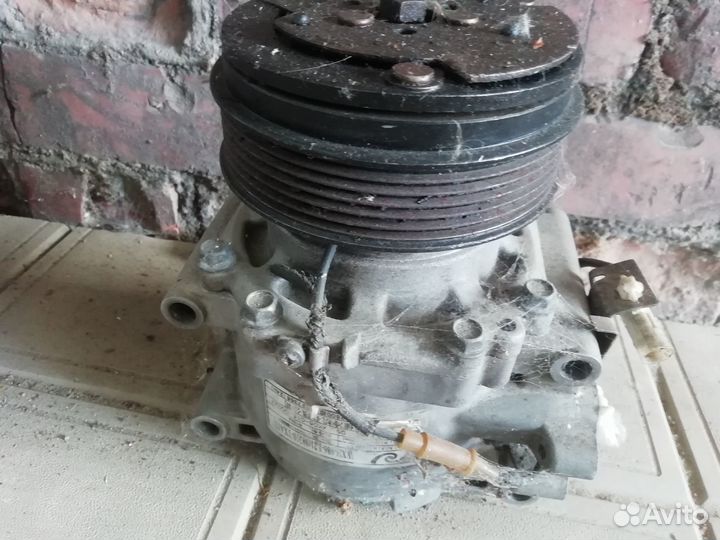 Компрессор кондиционера на Faw V5