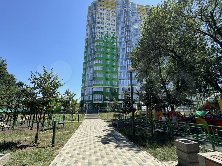 2-к. квартира, 68,6 м², 13/19 эт.