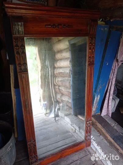 Старинная Тумба с зеркалом