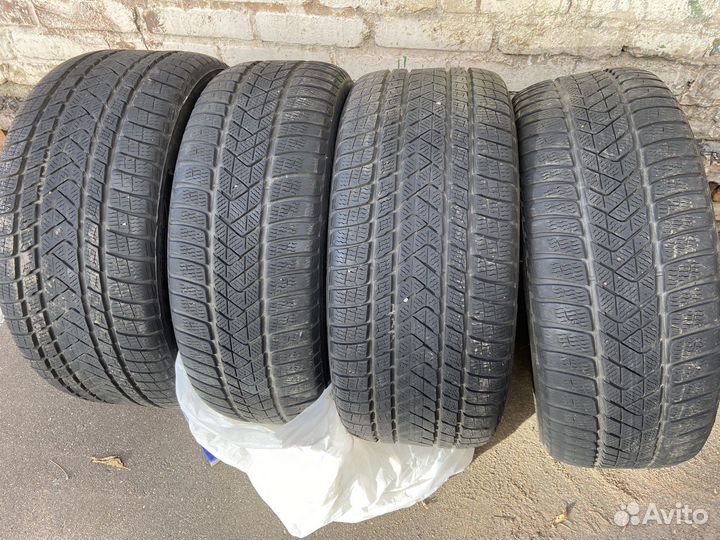 Pirelli Winter Sottozero 3 245/45 R19 и 275/40 R19 105V