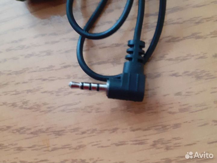 Наушники новые