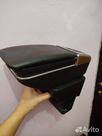 Подлокотник в solaris