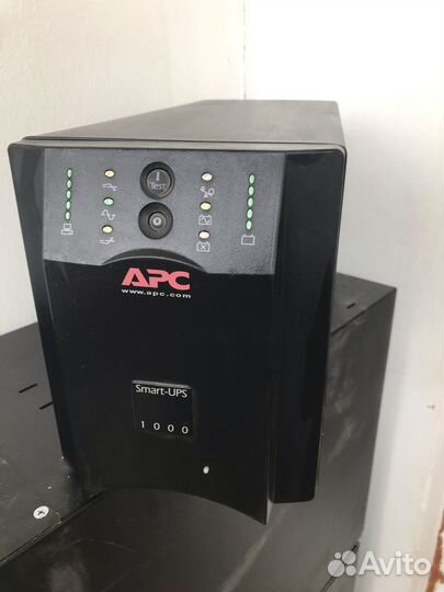 Ибп APC Smart-UPS