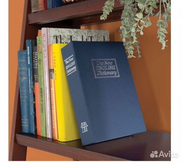 Книга сейф, новая в упаковке