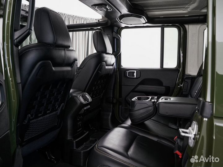 Jeep Wrangler 6.4 AT, 2021, 5 565 км
