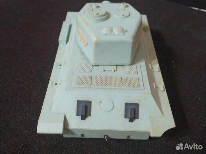 Игрушка танк СССР