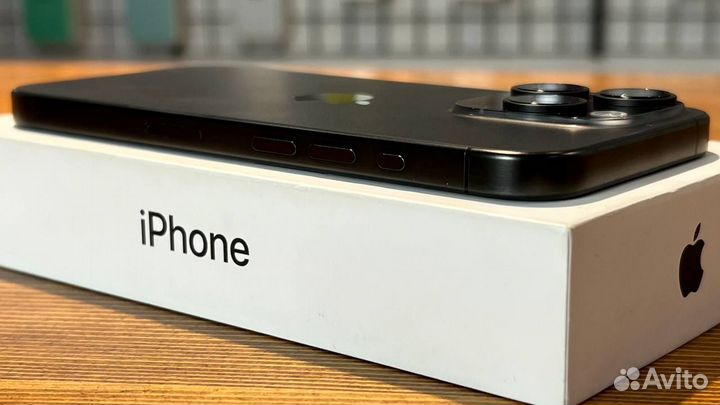 iPhone 15 Pro, 256 ГБ