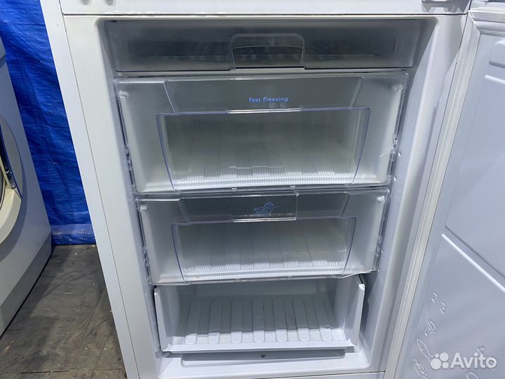 Холодильник indesit (привезу)