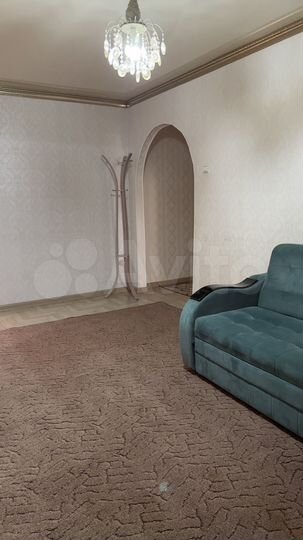2-к. квартира, 47 м², 2/4 эт.