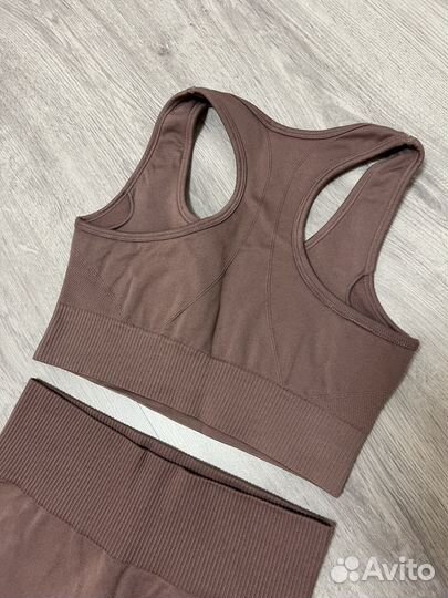 Топ и лосины доя фитнеса XS-S