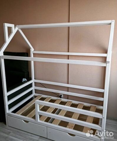 Детская кровать домик с ящиками новая кроватка