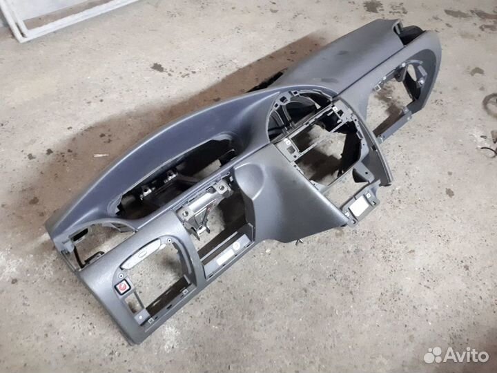 Citroen C5 I - торпедо