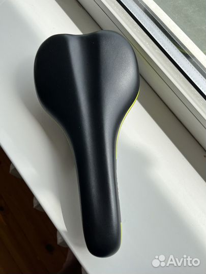 Сиденье велосипеда Giant