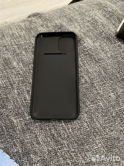 Чехол на iPhone 11 pro
