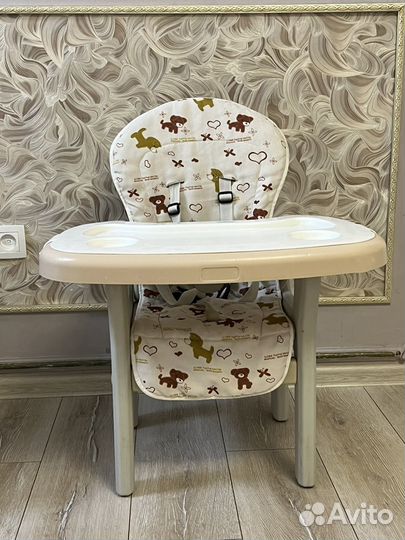 Детский стульчик для кормления