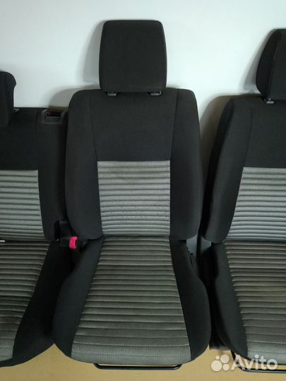 Сиденья комплект Suzuki Sx4 I 2006-2014