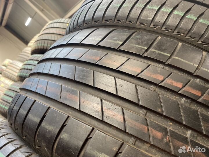 Bridgestone Turanza T005 225/40 R18