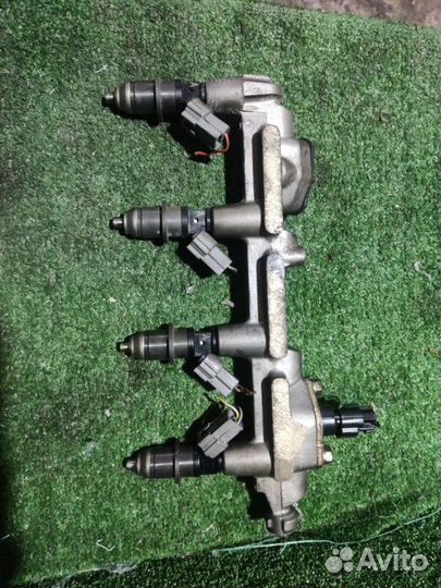 Форсунка, инжектор Mitsubishi Galant EA1A 4G63