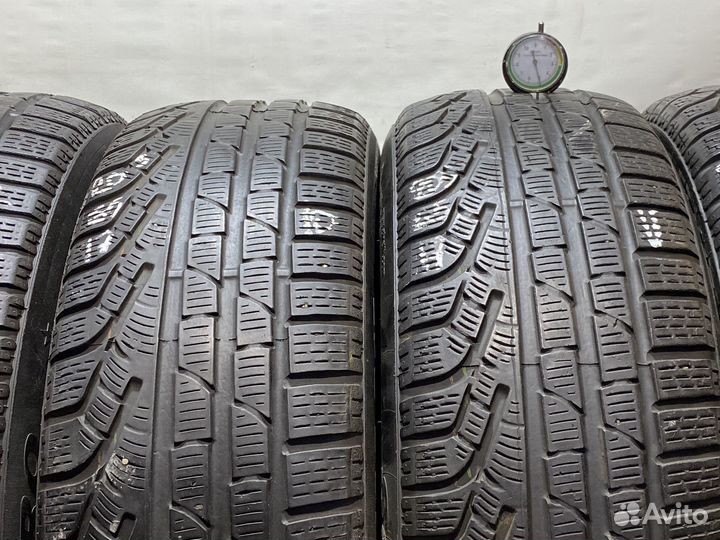 Pirelli Winter Sottozero 210 Serie II 205/65 R17