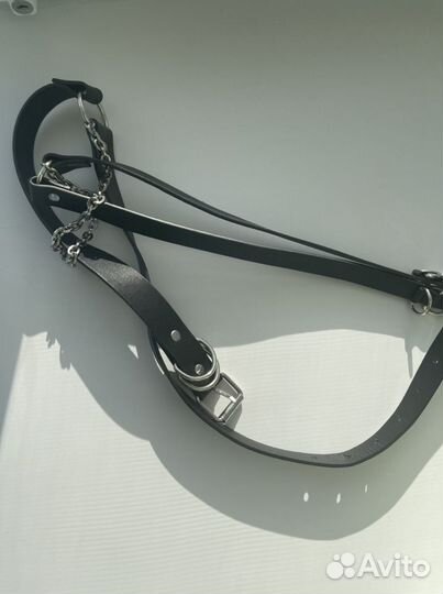 Портупея с цепочкой Bershka