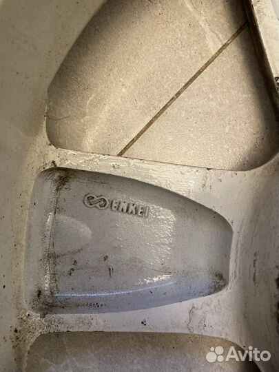 Диски R17 Enkei для Mitsubishi Outlander