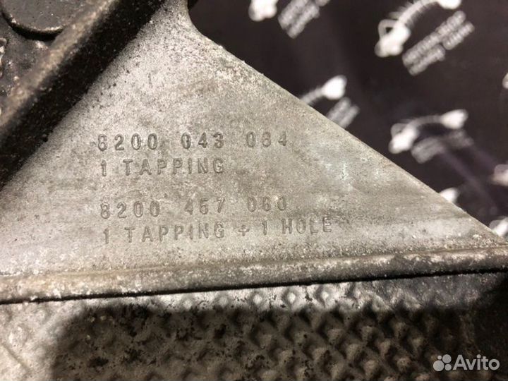 Кронштейн кпп Nissan Qashqai J10E 1.6 HR16DE 2011