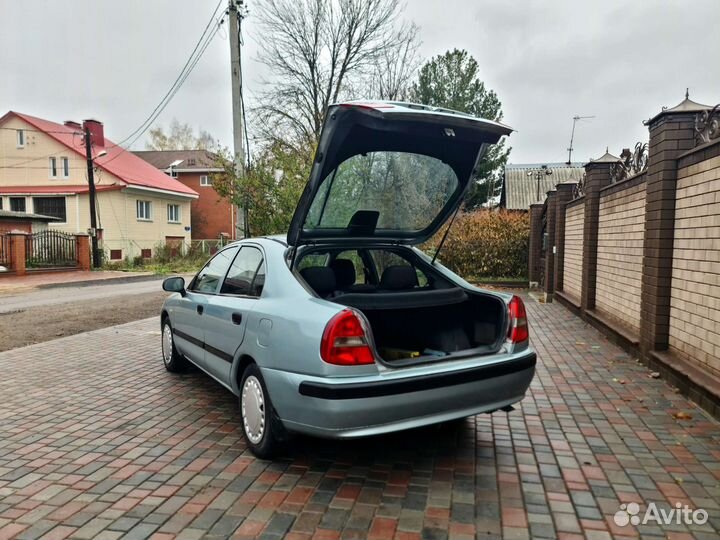 Mitsubishi Carisma 1.6 МТ, 2004, 221 120 км