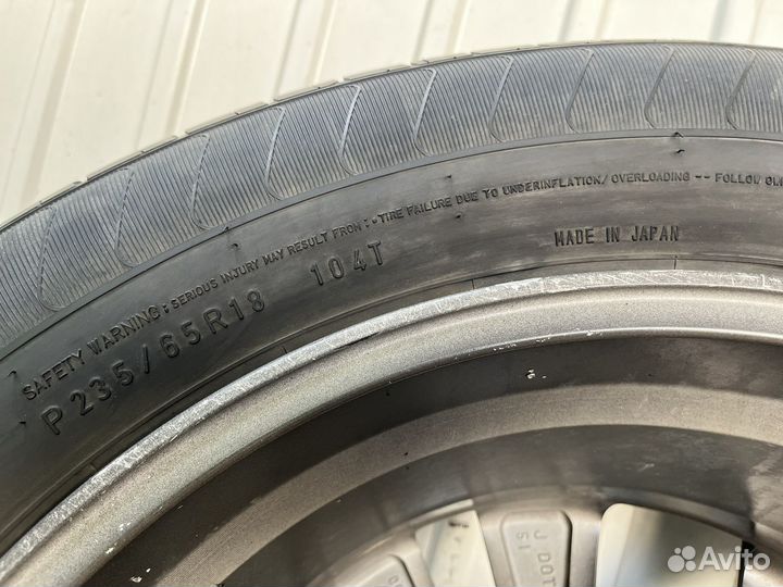 Автомобильное колесо