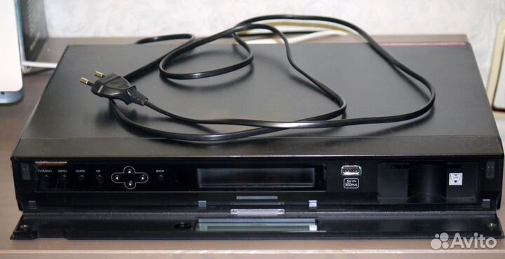 Humax vhdr-3000S Спутниковый ресивер (Без карты )