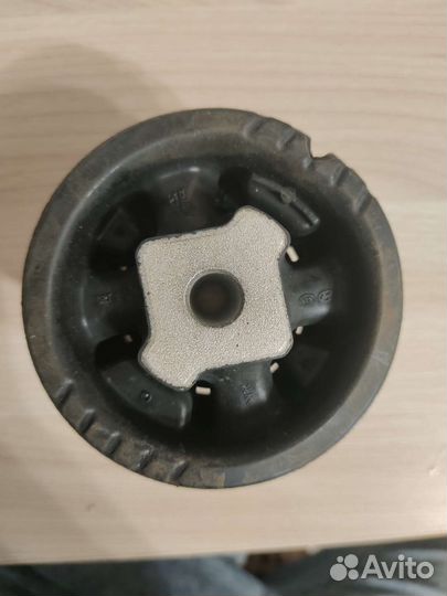 Саленблоки задней балки kia soul