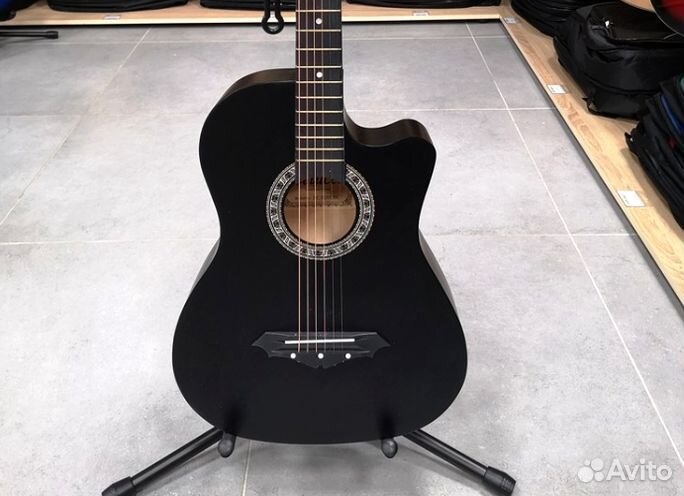 Акустическая гитара
