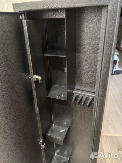 Оружейный сейф на 3 ствола