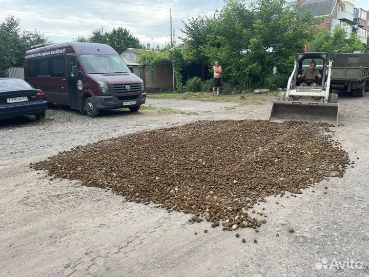Услуги самосвала, доставка сыпучих материалов